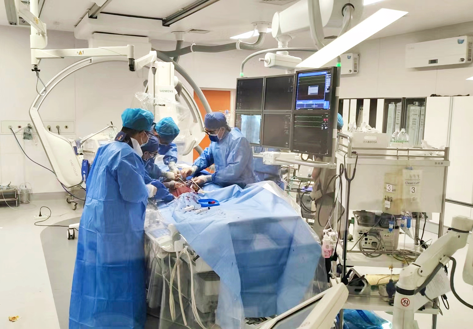 b0394af12e992e7e9e7a53be5aaa8b0f_