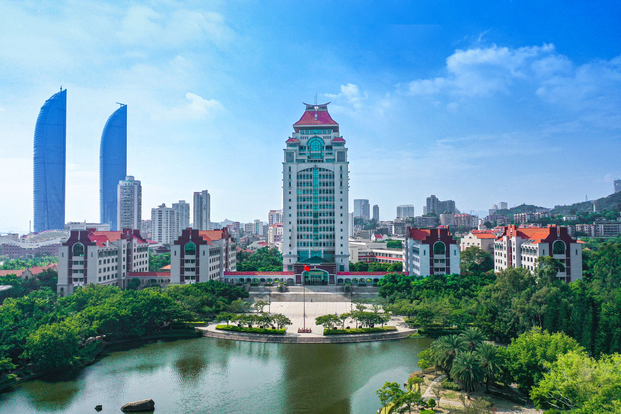 25-3.嘉庚楼群航拍.jpg