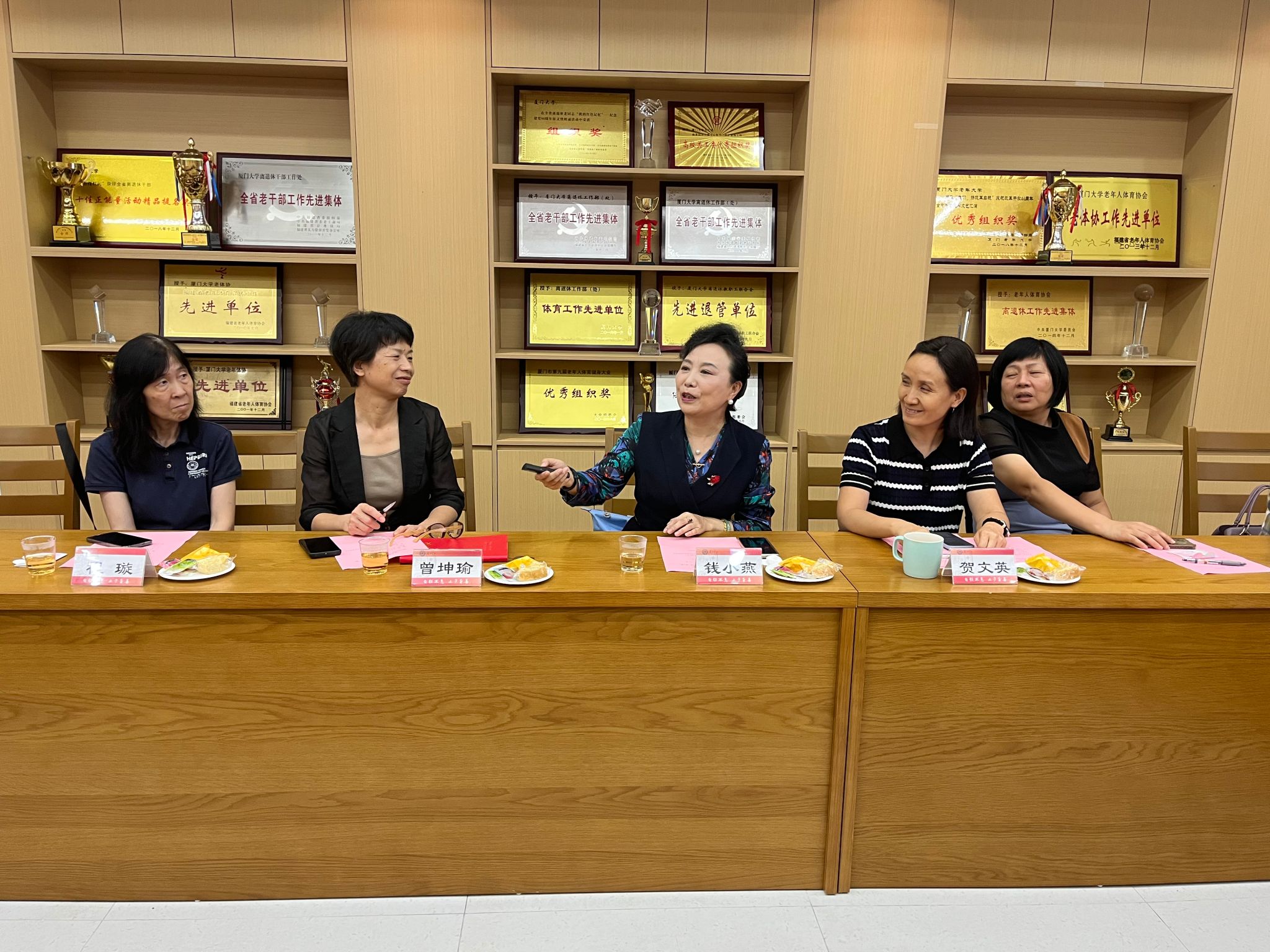 dcad2295a72e2e86ab8157619efe7b9